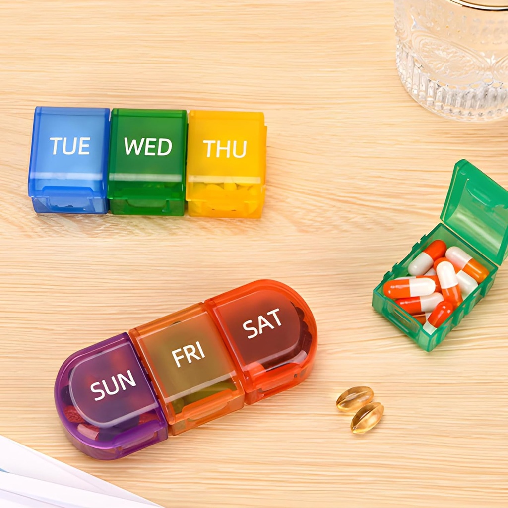 weekly-pill-organizer-1-time-a-day-detac-3.jpg