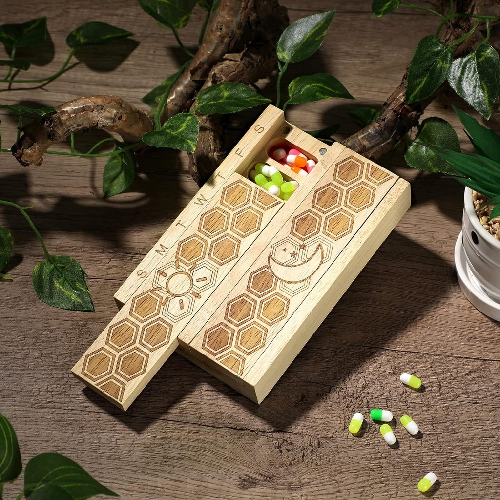 chengu-wood-7-day-weekly-pill-organizer--2.jpg